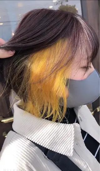 カラー ヘアーサロングラッド所属・三村 桜生のヘアスタイル