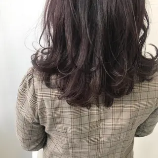 セミロング カラー オリーブ/アッシュ やわらか透明感カラーのヘアスタイル