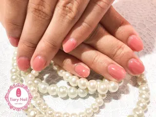 ネイル tiarynail K Kのネイルデザイン