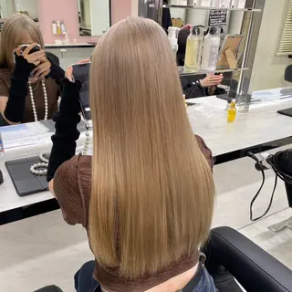 ロング 大人上品🤍透明感 ベージュ🤍REOのヘアスタイル