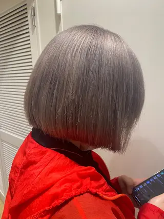 ショート カラー kawabe maikoのヘアスタイル