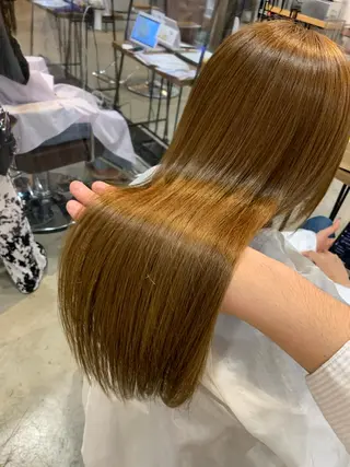 ロング カラー パーマ 中津No.1髪質改善 店長✨透ける暗髪のヘアスタイル