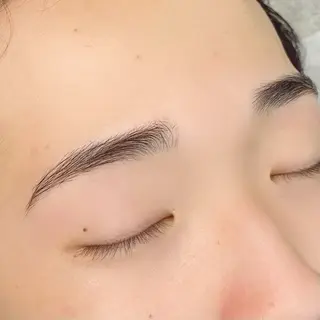 アイブロウ mone~total care salon~所属・mone (モーネ)のエステ・リラクイメージ