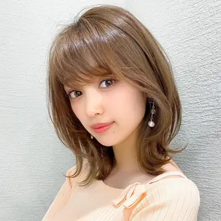 ミディアム カラー パーマ モテ髪×トレンド💕 小顔レイヤー 金井のヘアスタイル