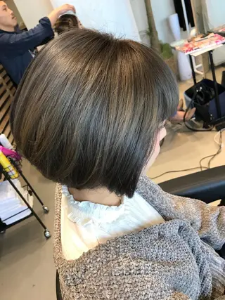 ショート カラー 大久保 隆蔵のヘアスタイル