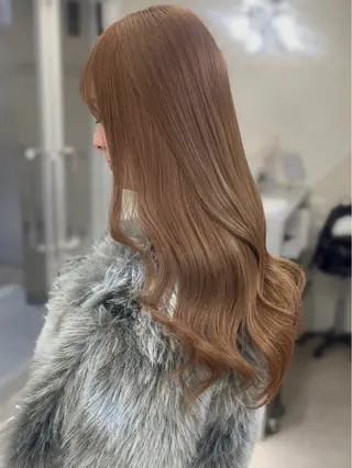 ロング tint 大阪梅田 【sena】のヘアスタイル