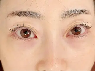 マツエク・マツパ 紬麦所属・藤井 しほの眉毛・アイブロウイメージ