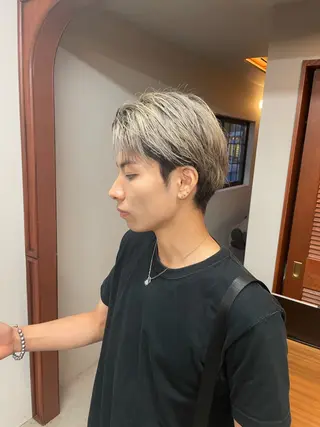 カラー メンズ 五十嵐 雄毅のヘアスタイル