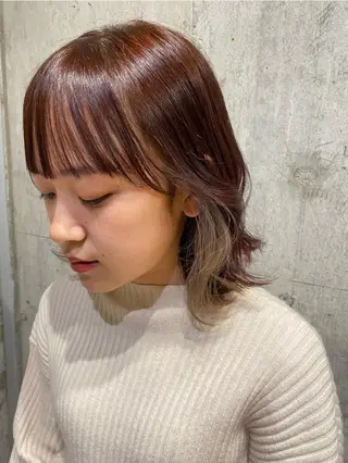 ミディアム カラー ベージュカラー🐑 レイヤー🤎塚原優芽のヘアスタイル