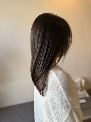 セミロング 💛🤍U too e’s 鎌倉🧸のヘアスタイル
