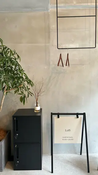 ネイル Luti所属・✳︎new open ケア/パラジェルのネイルデザイン