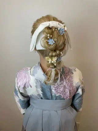 ヘアアレンジ 楢本 彩耶のネイルデザイン