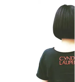 ショート カラー ブリーチ、パーマ 西部笑のヘアスタイル