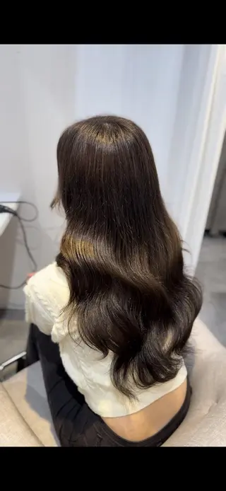 ロング 【透明感カラー🫧】 【梅田】ハルのヘアスタイル