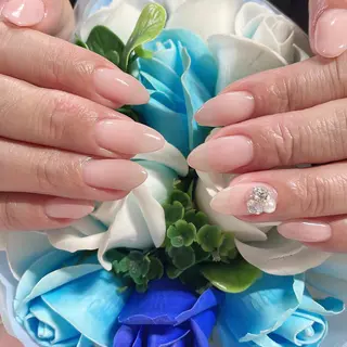 ネイル 奥園 良恵のネイルデザイン