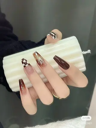 ネイル Hana  NAIL所属・新宿YISInail スカルプ専門店のネイルデザイン