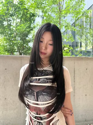 ロング カラー yuuri🎀/大宮 /韓国ヘア/レイヤーのヘアスタイル