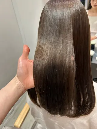 ロング カラー ヘアアレンジ yuka .のヘアスタイル