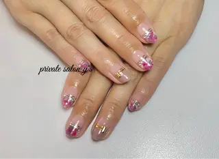 ネイル y' sのネイルデザイン