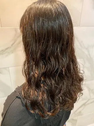 セミロング パーマ グレージュ/透明感/ 韓国ヘア/RISAのヘアスタイル