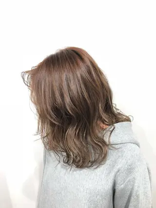 ミディアム タカハシ ユウキのヘアスタイル