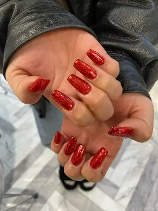 ネイル カンナ【Y2Kネイル /コーンロウ】のネイルデザイン