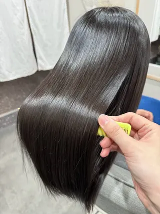 ロング カラー 鈴木 千尋のヘアスタイル