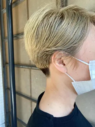 ショート MIRUCO by KURAKU所属・マキシ ヤスアキのヘアスタイル