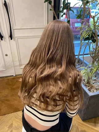 ロング カラー yate'/ Wカラー/小出捷也のヘアスタイル