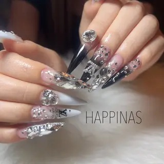 ネイル HAPPINAS所属・HAPPINAS kotomiのネイルデザイン