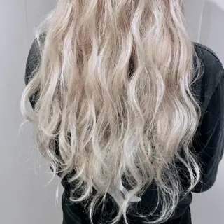 ロング 中田 サヤカのヘアスタイル