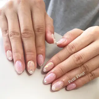 ネイル Petit Fleur所属・青柳 亜梨奈のマツエク・マツパデザイン