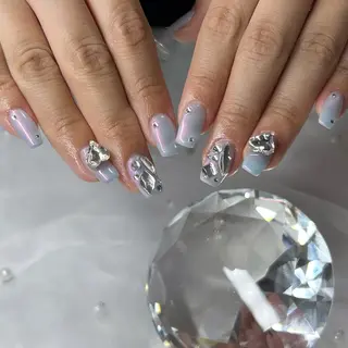 ネイル Minako 【Charmant】のネイルデザイン