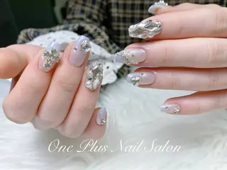 ネイル One Plus Nail Salonのネイルデザイン