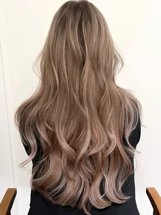 ロング ✨レイヤーカット/透 名感カラー特化✨のヘアスタイル