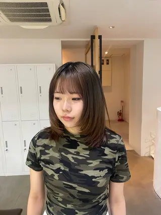 ミディアム Yucca/ モモコのヘアスタイル