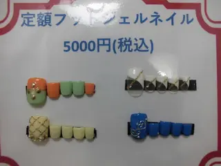 ネイル ネイルサロン Cureのネイルデザイン