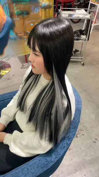 ロング カラー Boxmico. / カカズ コトネのヘアスタイル