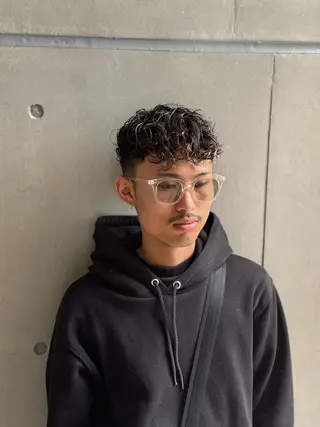 メンズ leo/ロング／ レイヤーカット⛈️のヘアスタイル