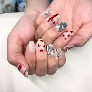 ネイル Kira-ra所属・Kira-ra💎 KIRARIのネイルデザイン