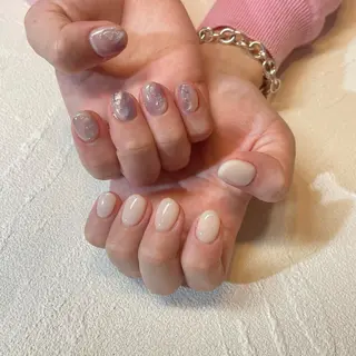 ネイル Aleum所属・Nail Salon Aleumのネイルデザイン