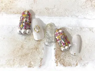 ネイル LULLABY 銀座並木通り店のネイルデザイン