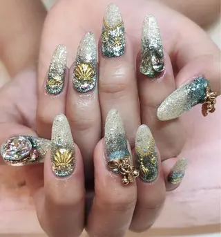 ネイル エムズ エムズのマツエク・マツパデザイン