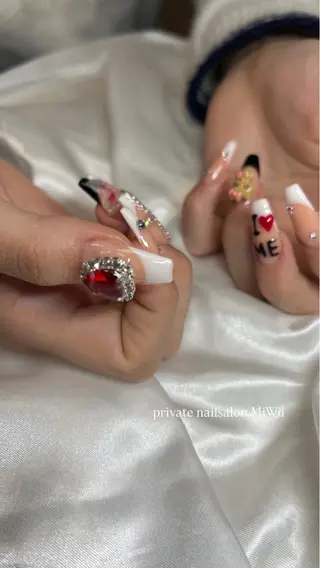 ネイル 𝐧𝐚𝐢𝐥 𝐌𝐢𝐖𝐢𝐢のネイルデザイン