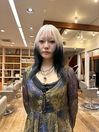 セミロング Null 表参道所属・岩下昂世/ ハイトーン/デザインのヘアスタイル