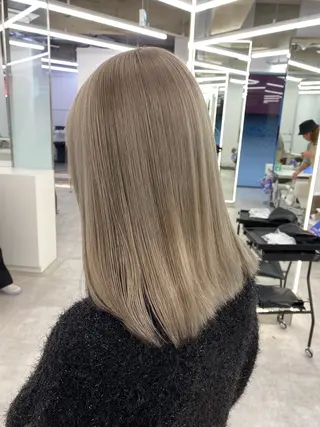 セミロング カラー Brown 藤沢店のヘアスタイル