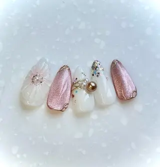 ネイル Rich to安城店所属・二階堂 晴菜のネイルデザイン