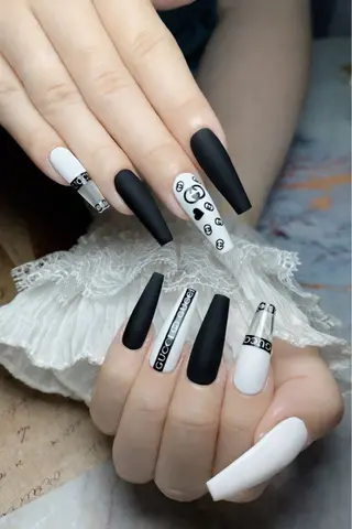 ネイル Labon Nails Artのネイルデザイン