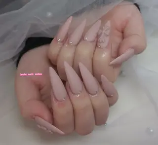 ネイル LUCIE NAIL SALON所属・ルシエ 浅草橋のネイルデザイン