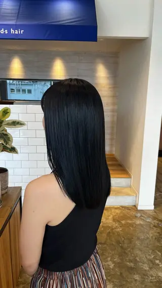 カラー 坂下 かのんのヘアスタイル